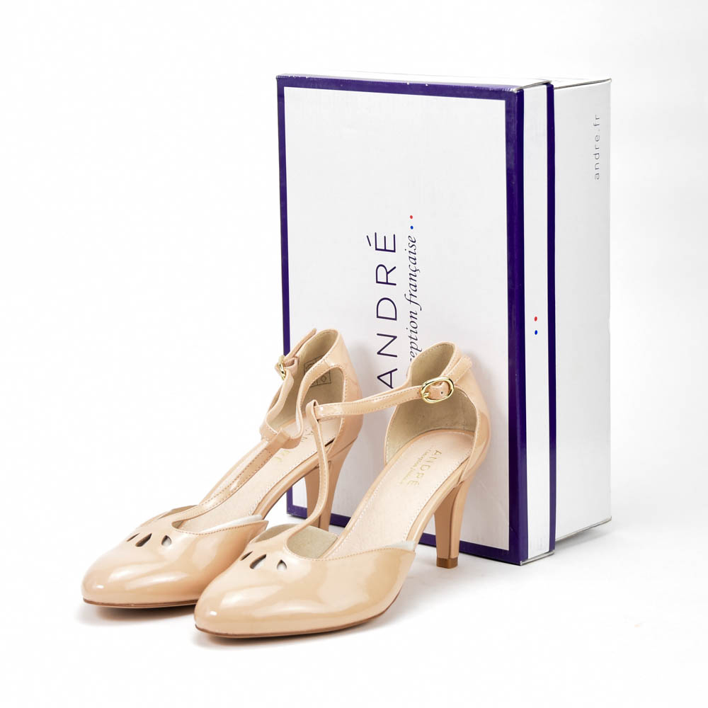 ANDRÉ ESCARPINS  FEMME FALBALETTE CUIR NUDE