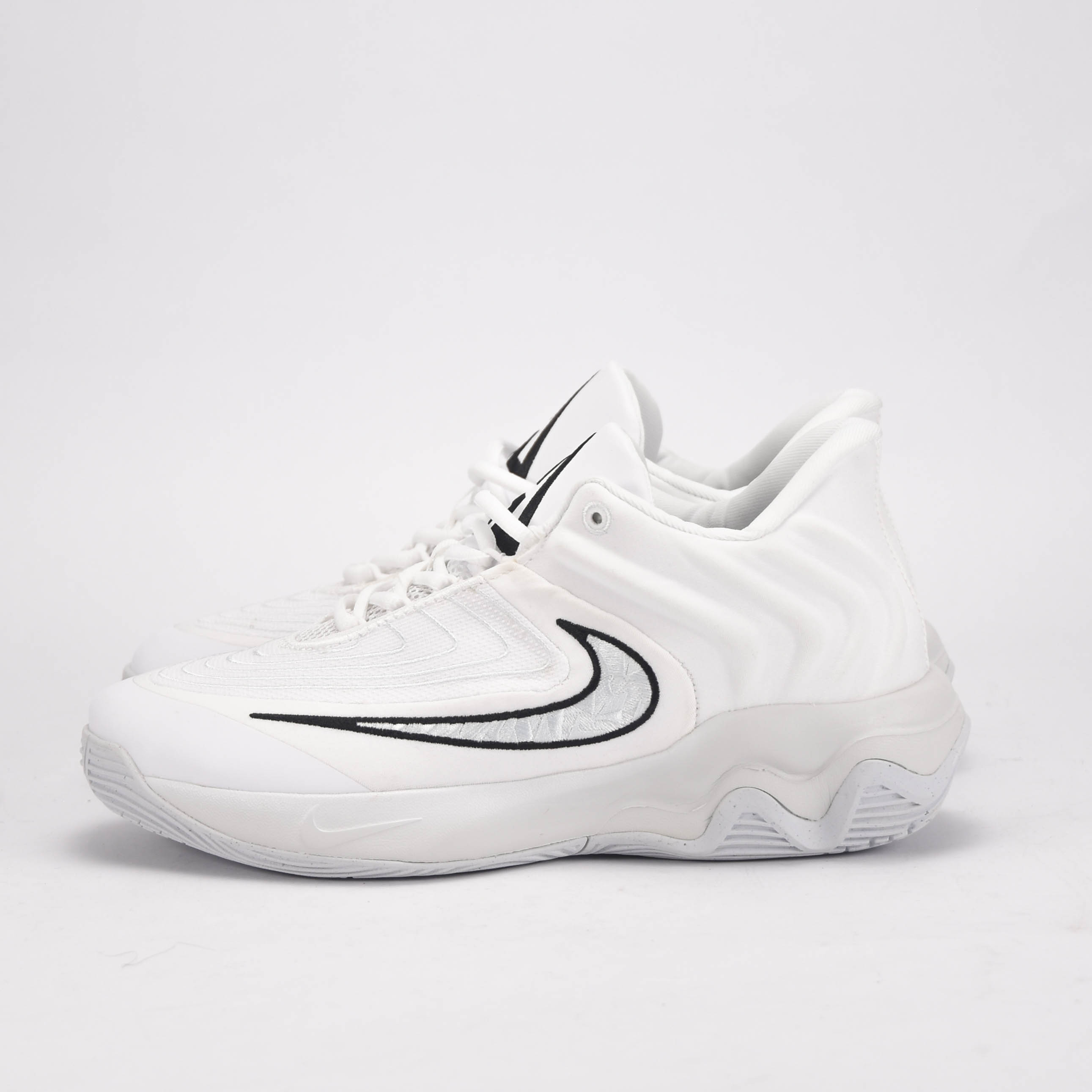 Nike Giannis Immortality 4