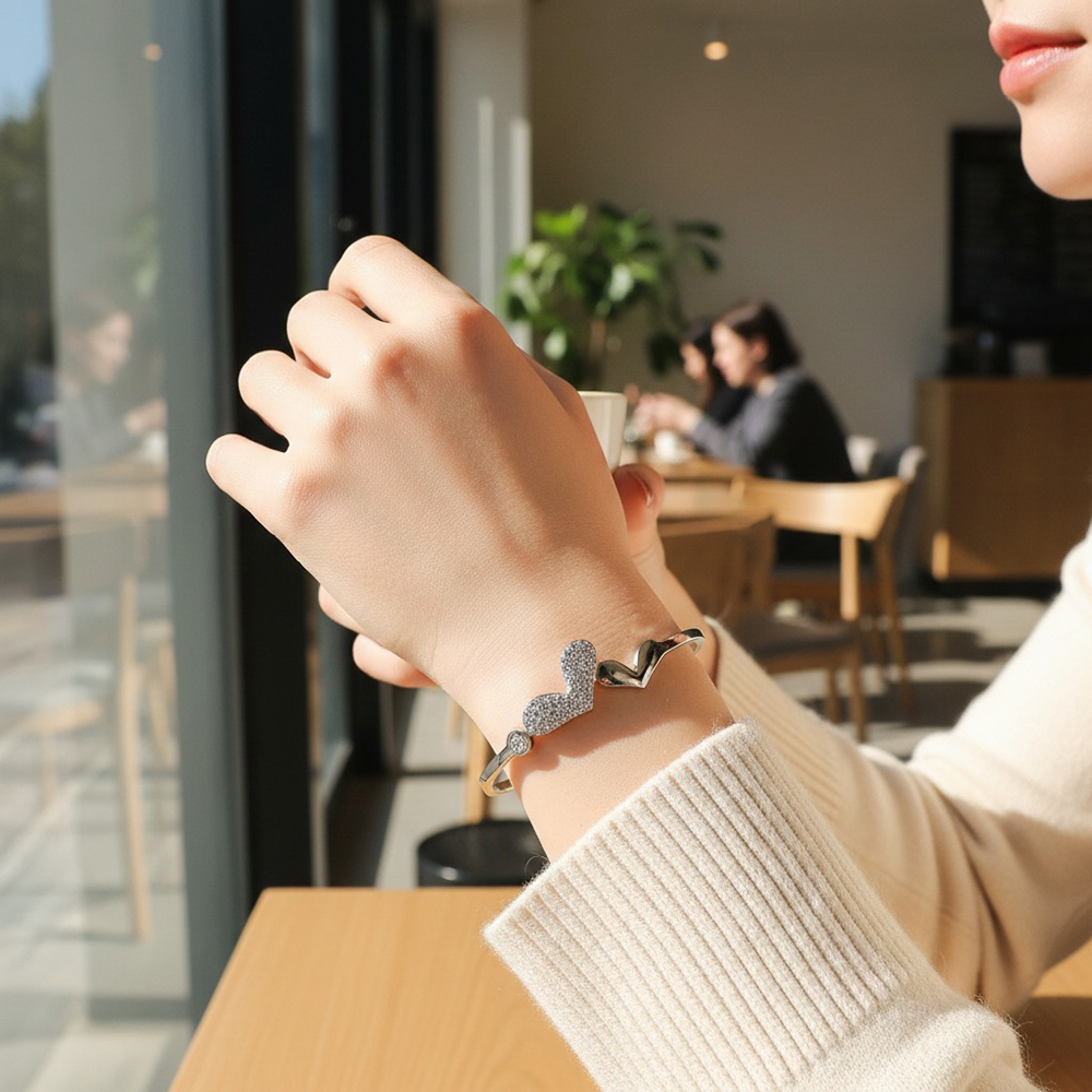 BRACELET COEURS ENTRELACÉS