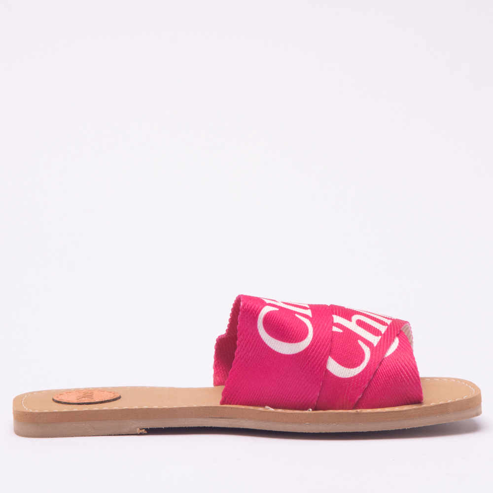 Open-toe fushia