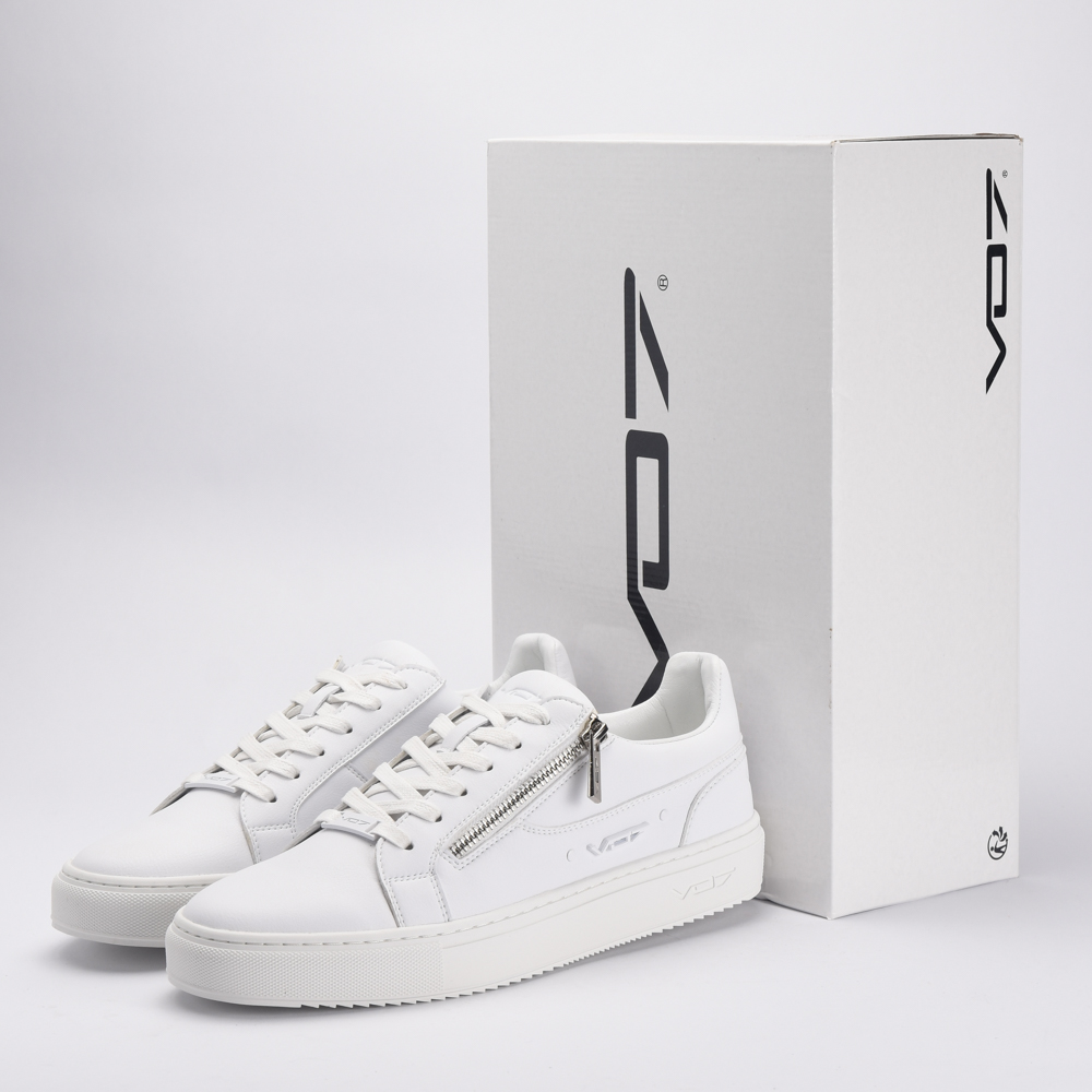 VO7 FOOTWEAR