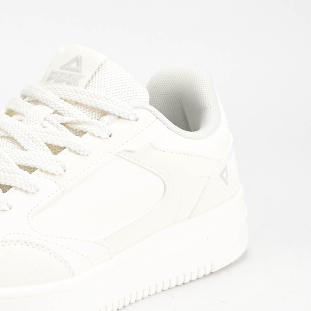 PEAK SHOES