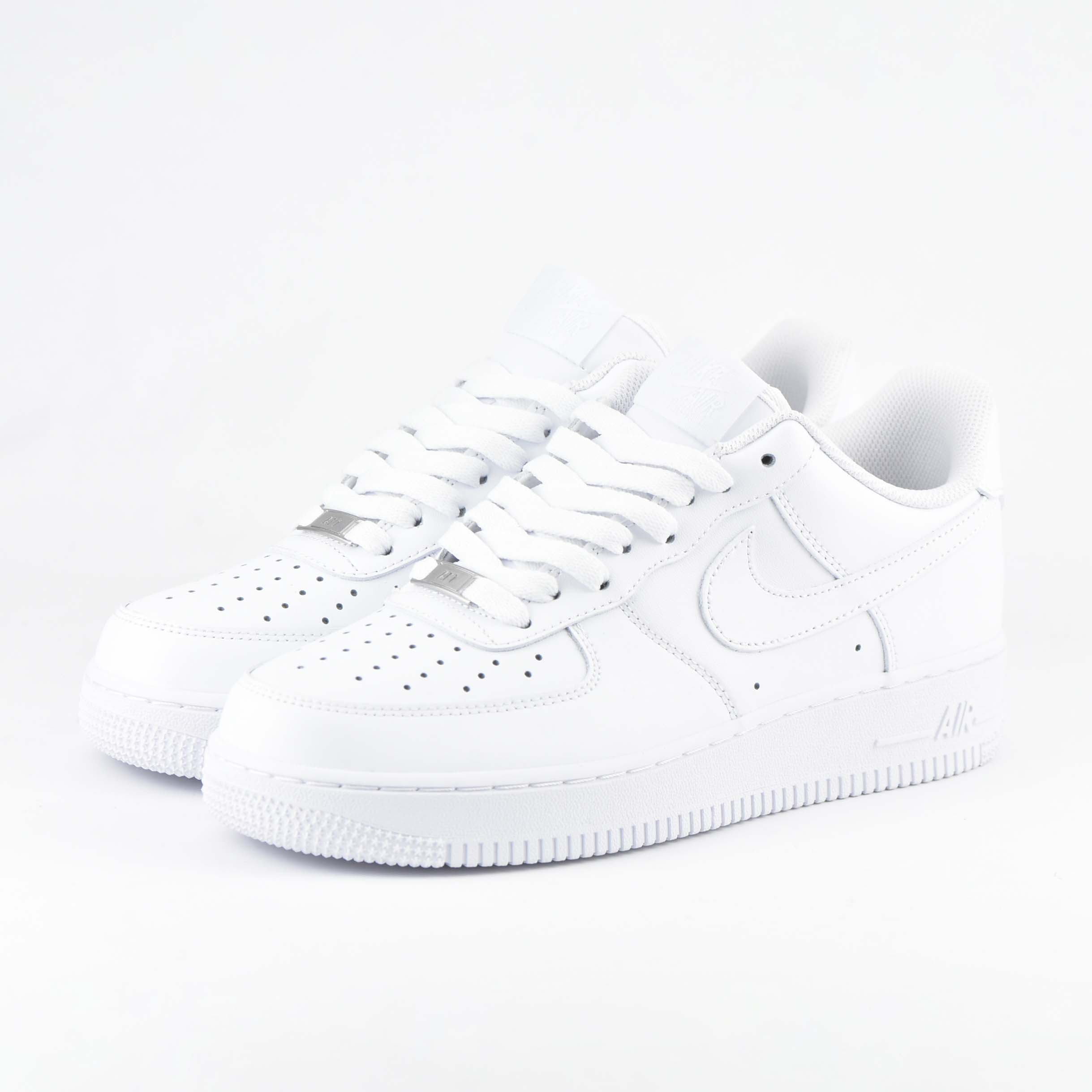 NIKE AIR FORCE 1  CW2288-111