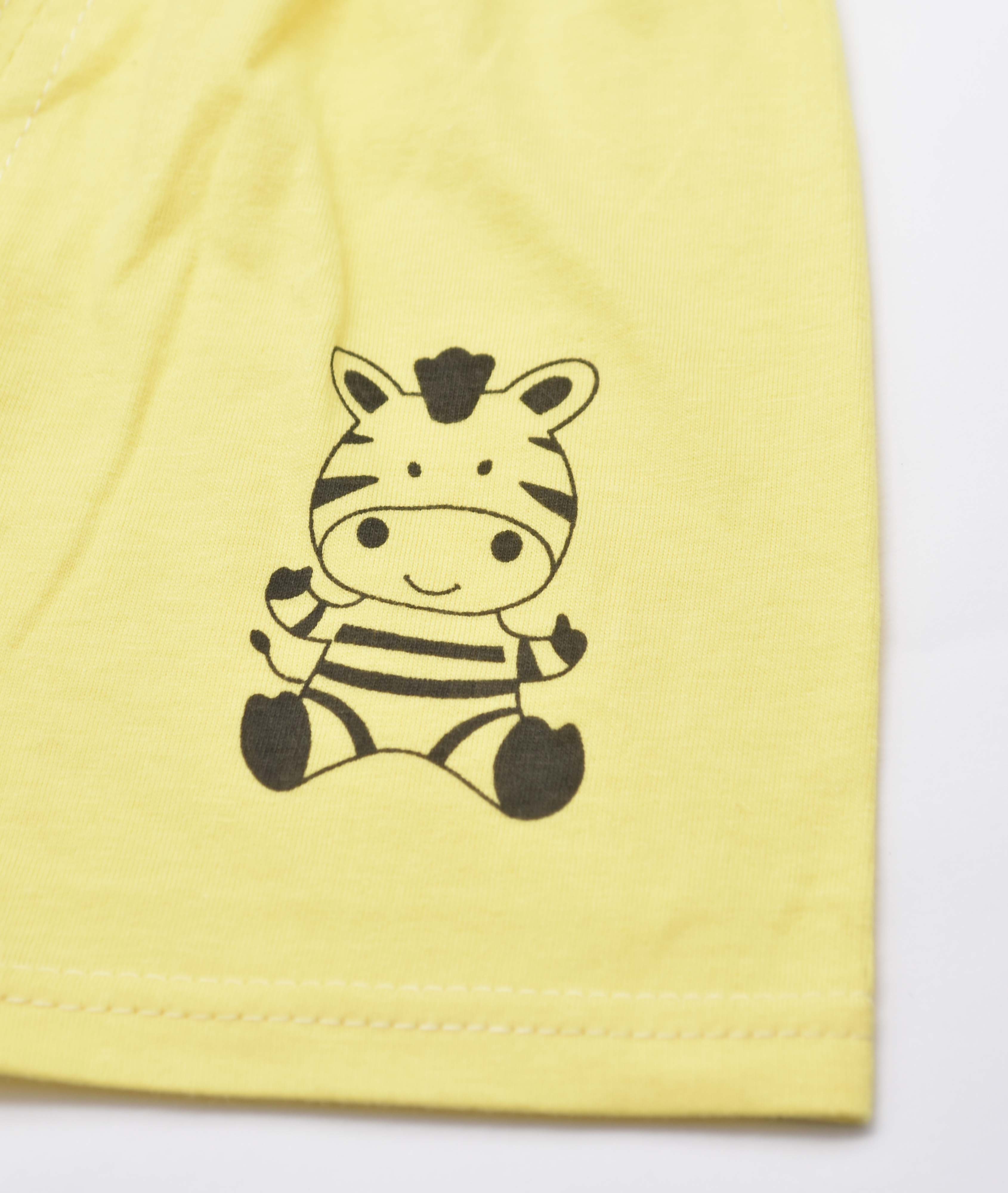 ENSEMBLE GRIS AVEC LE JAUN MOTIF zébre 