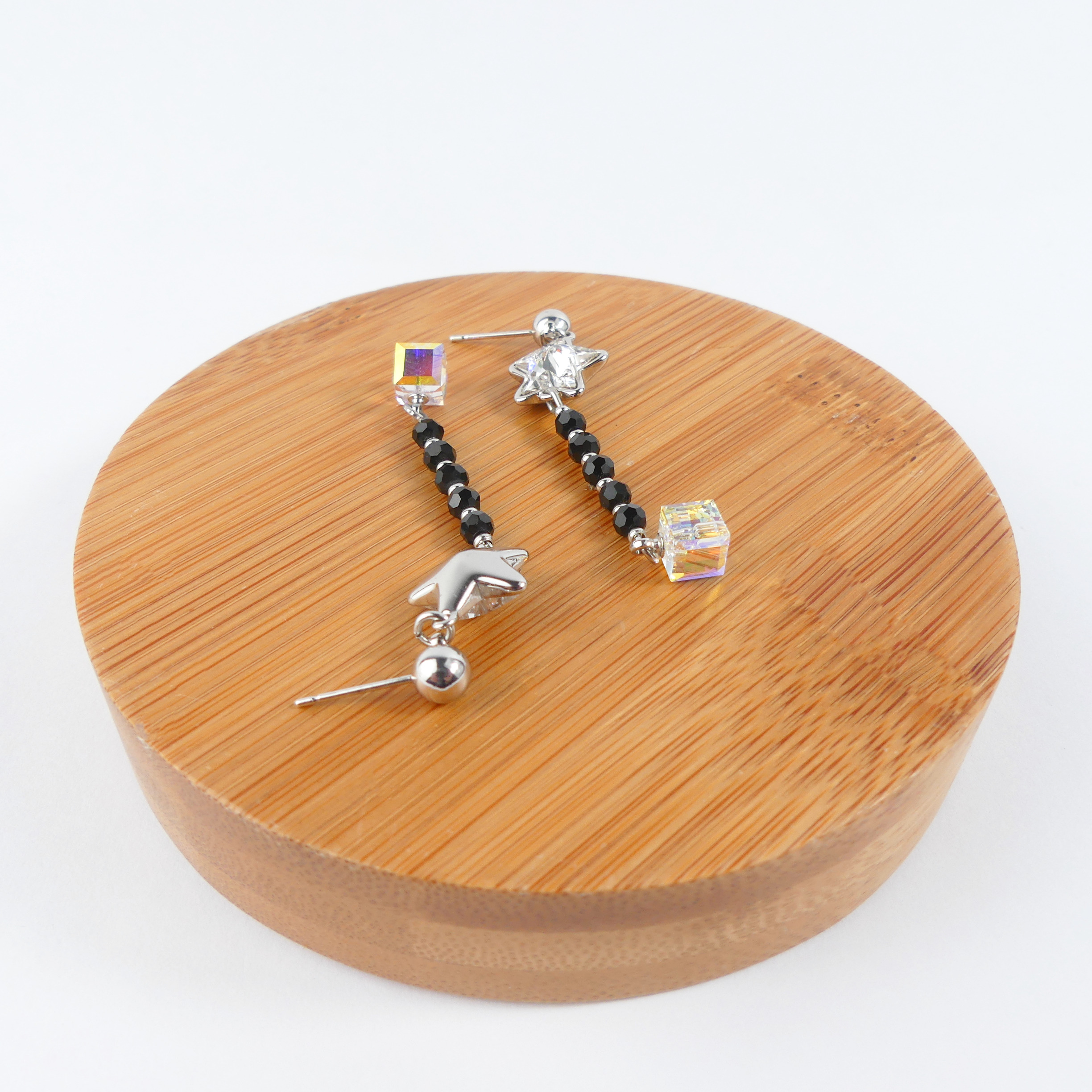 boucle d'oreille pendantes étoile bleu blanc