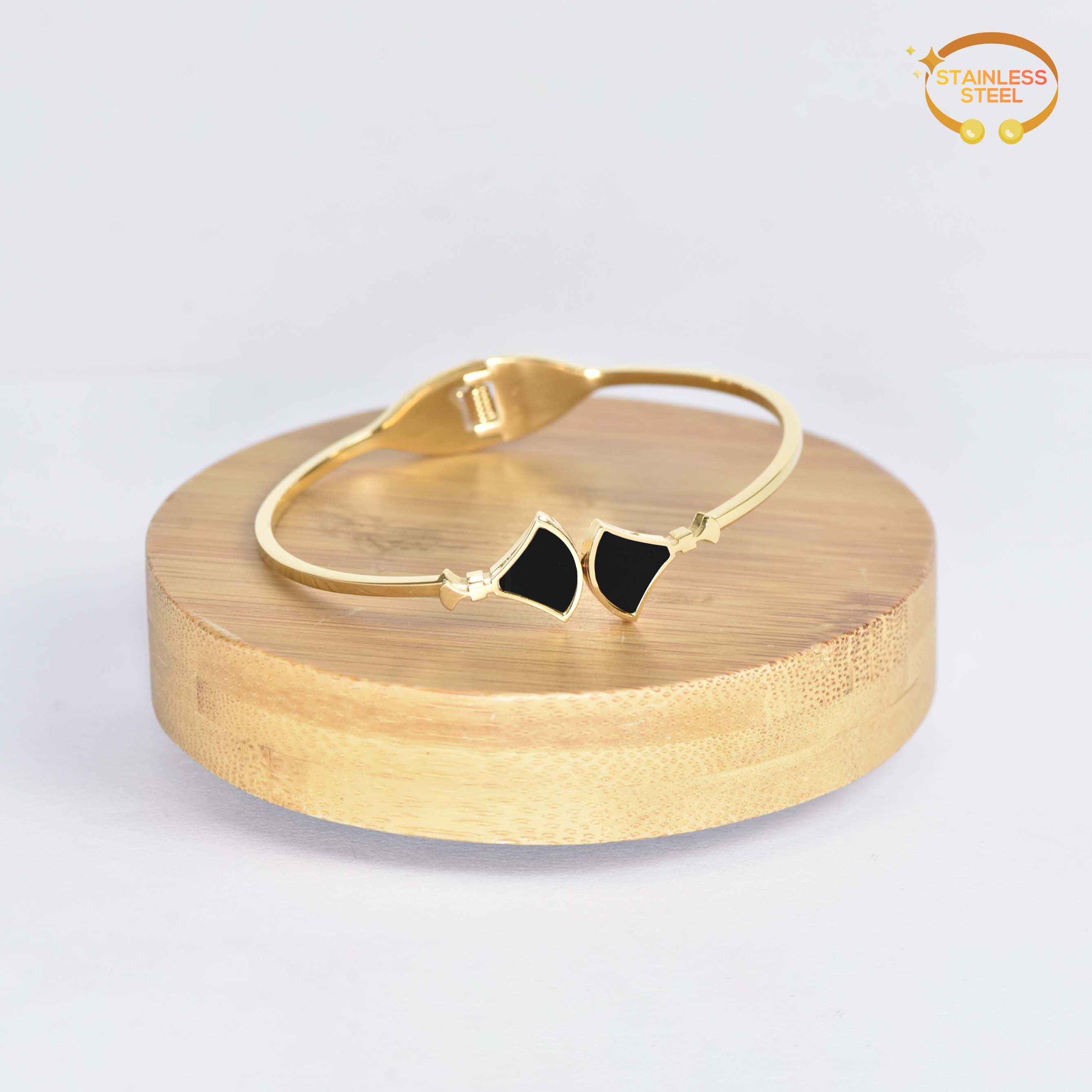 BRACELET ENCLUME