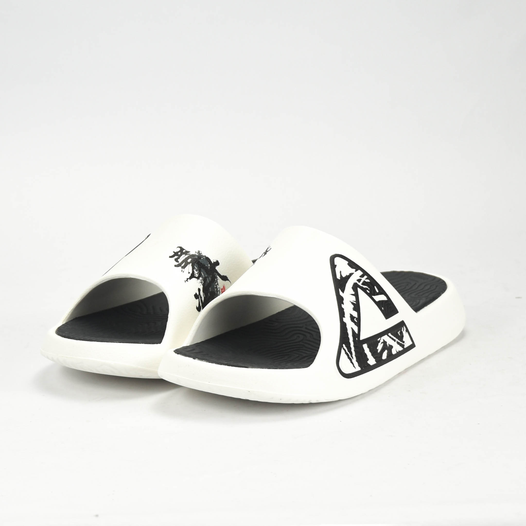 PEAK SPORTS SLIPPERS