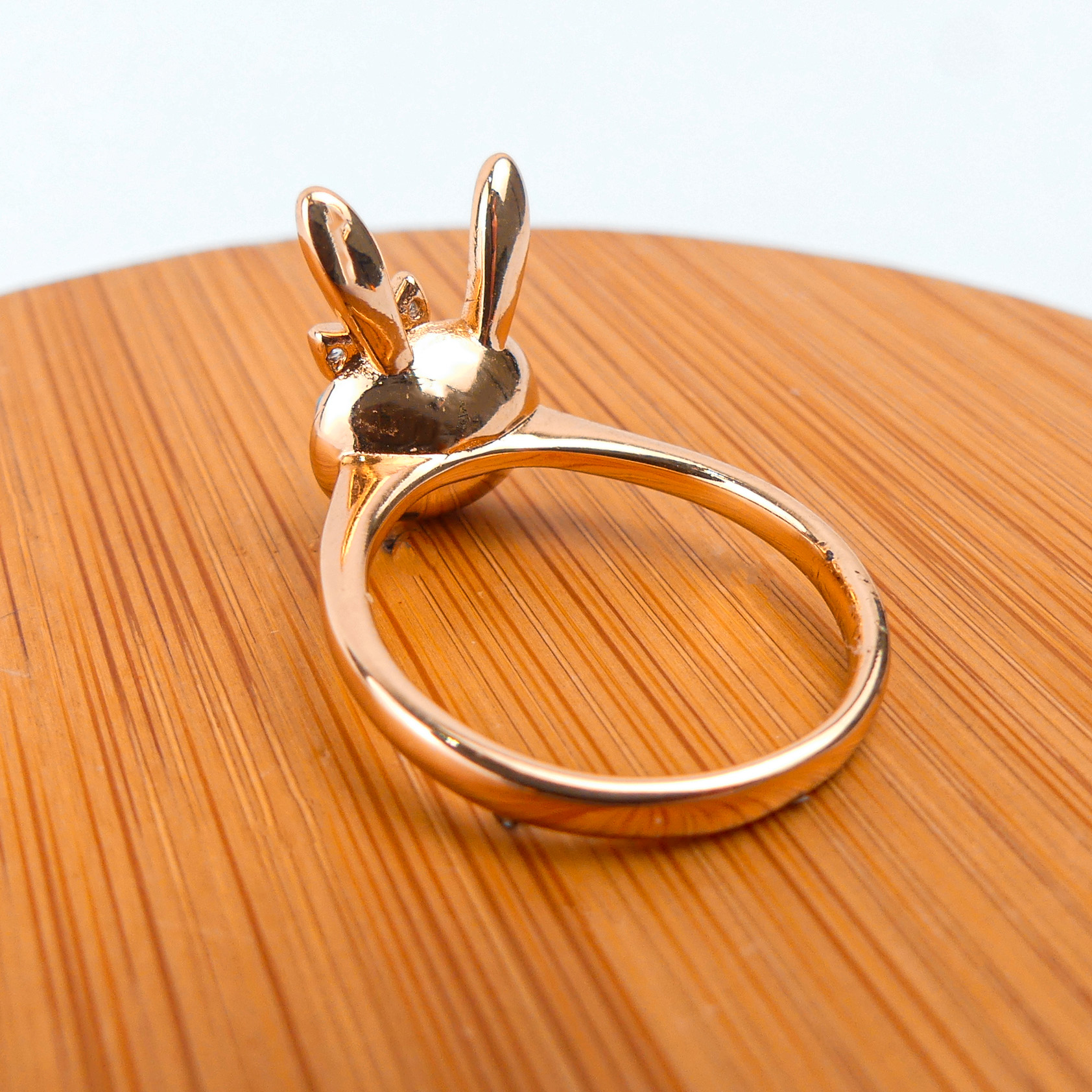 bague lapin blanc-plaqué or