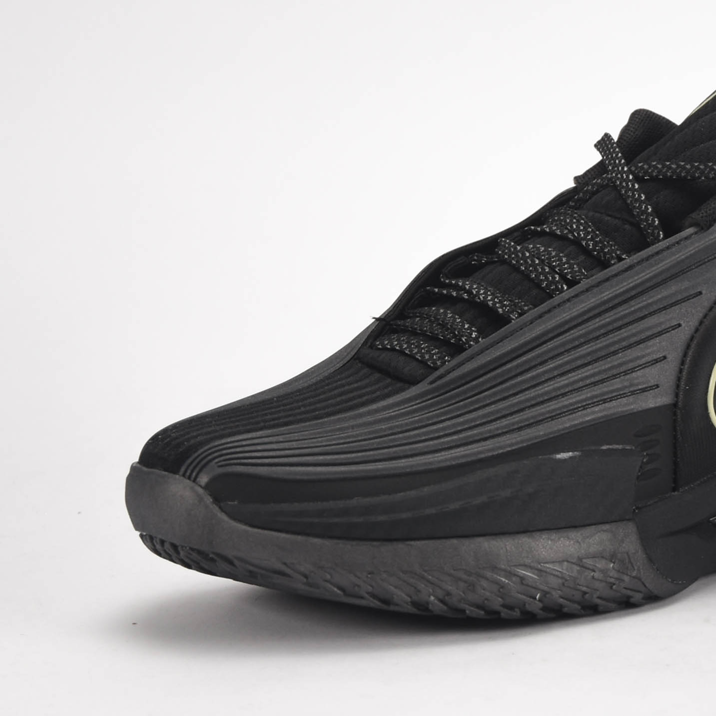 Nike Air Zoom GT Cut 3