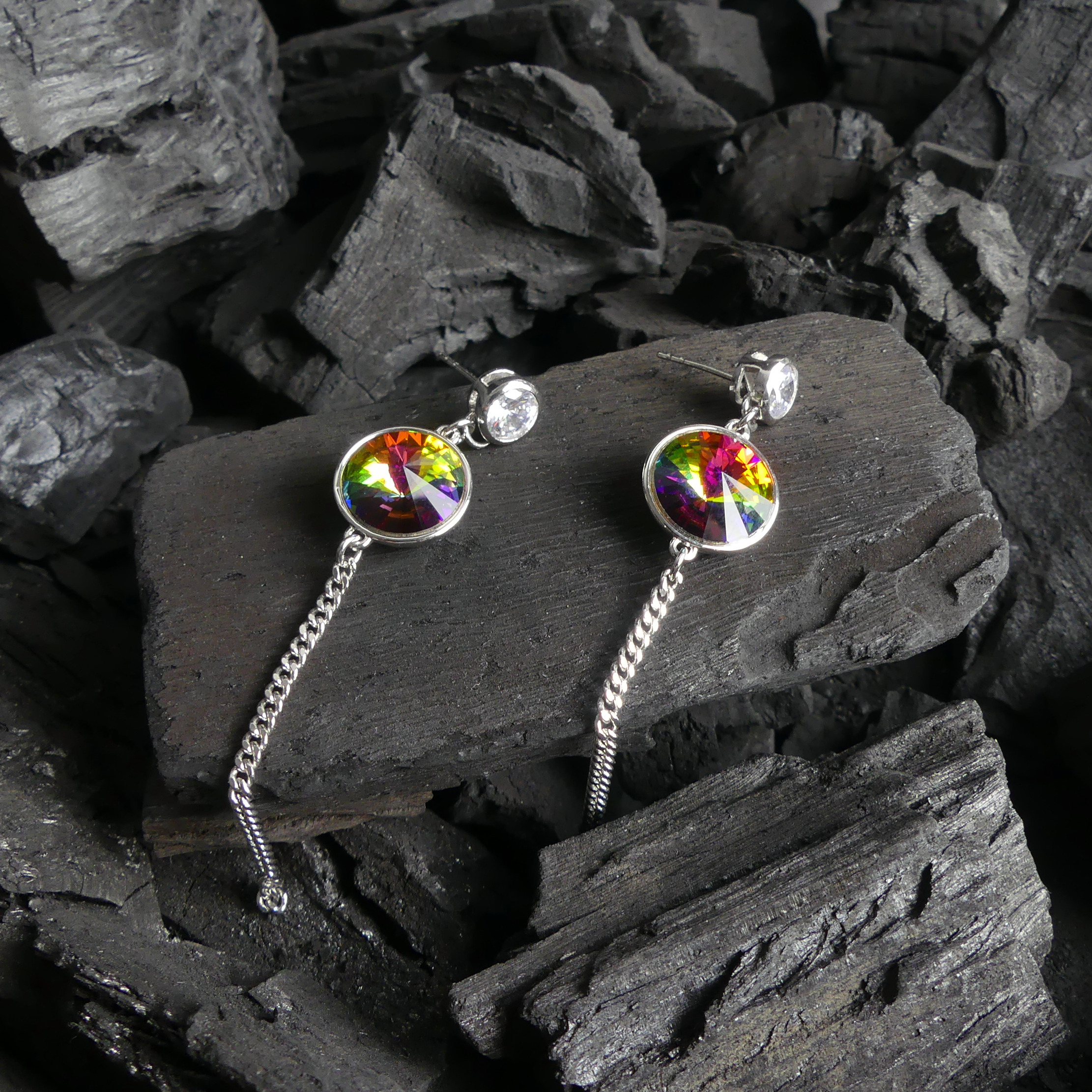 boucle d'oreille pendantes ronde verte reflé