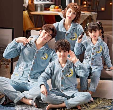 	pyjama bleu (good night panda )