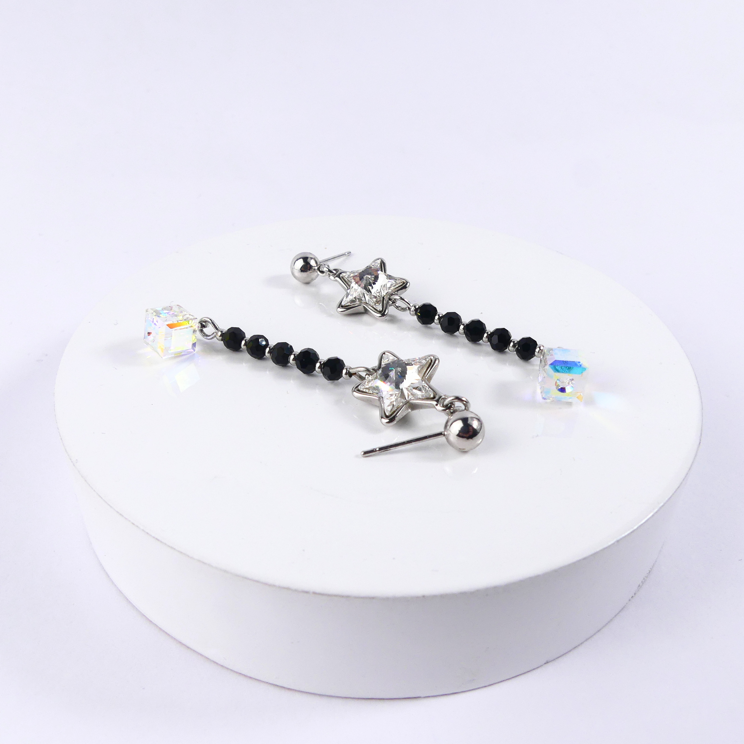 boucle d'oreille pendantes étoile bleu blanc