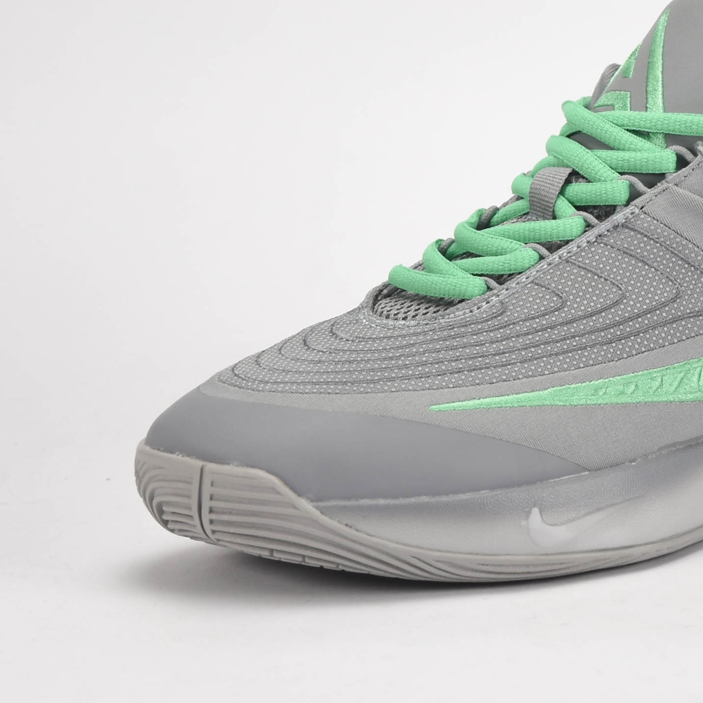 Nike Giannis Immortality 4