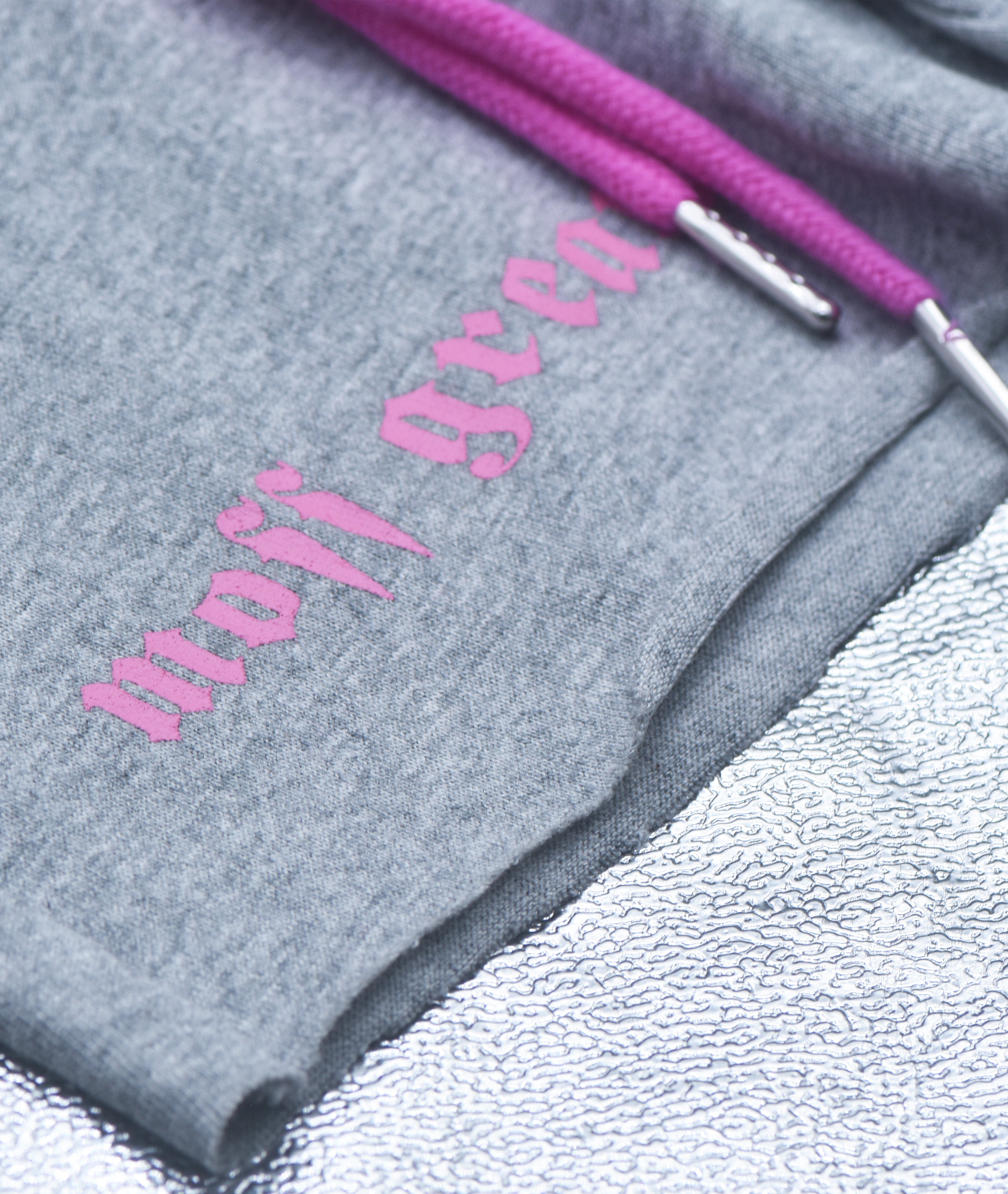 SHORT GRIS AVEC LE ROSE POUR FILLE MOFF GREAN