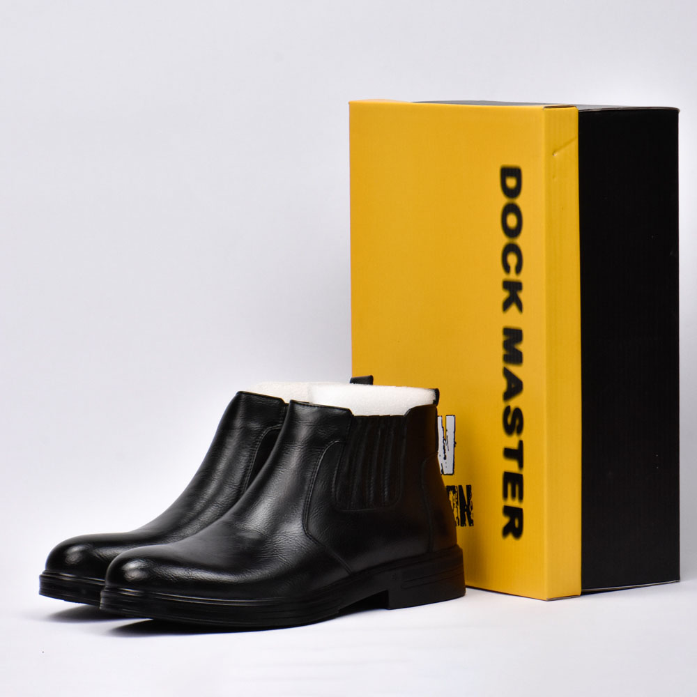 DOCK MASTER Sophisticated Stride