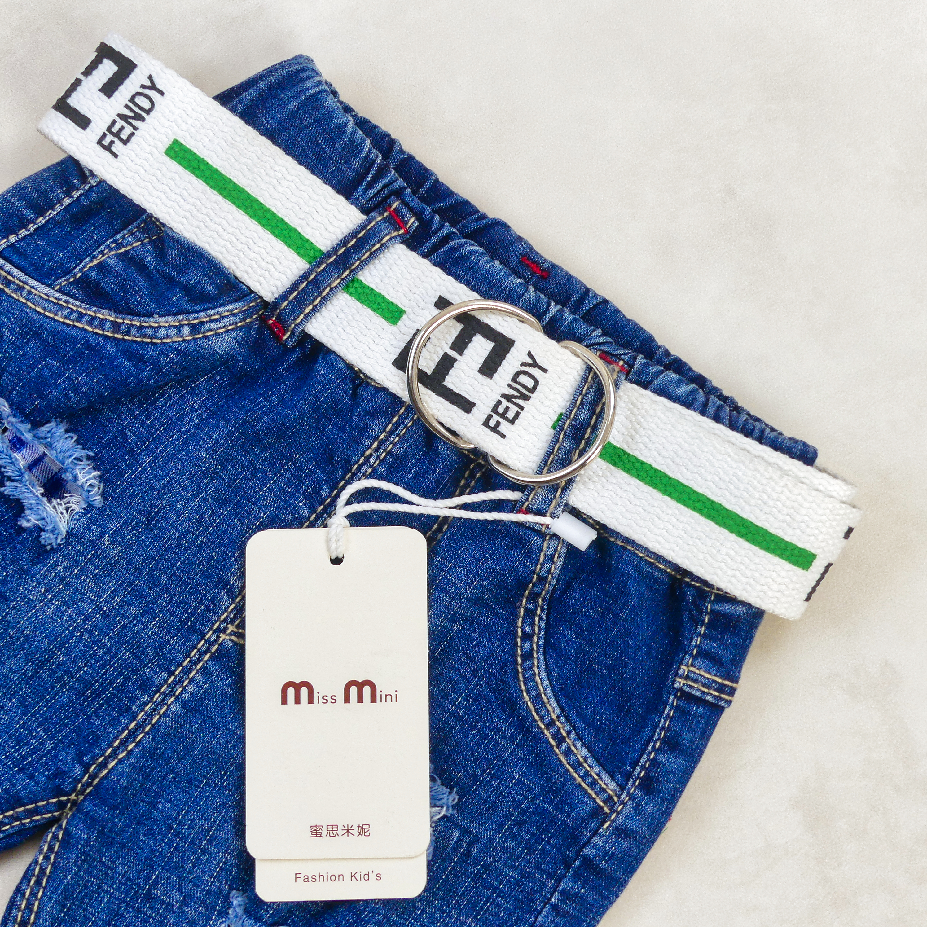 Pantacourt Jeans bleu avec Bordure a carreau Bleu 