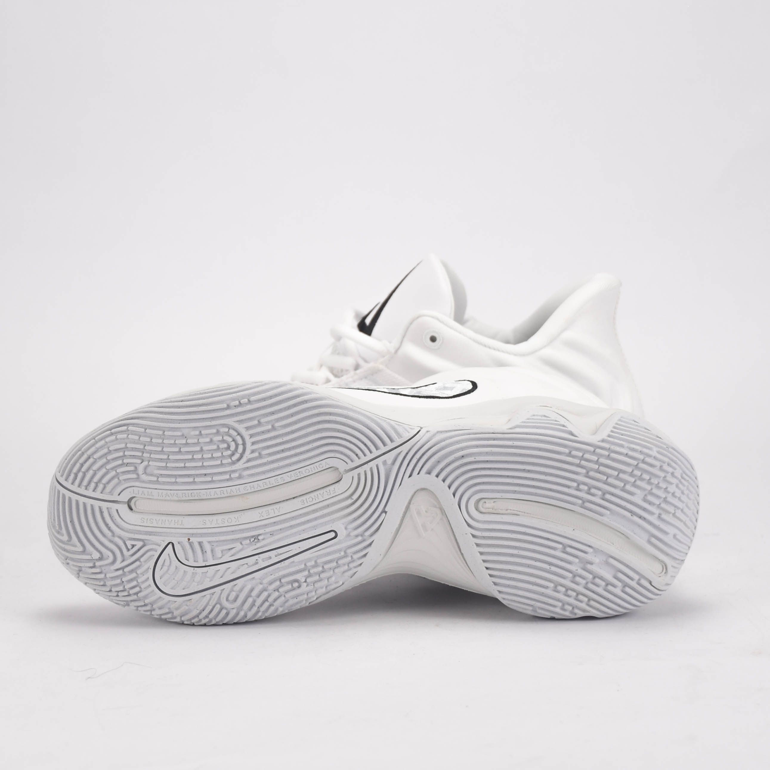 Nike Giannis Immortality 4