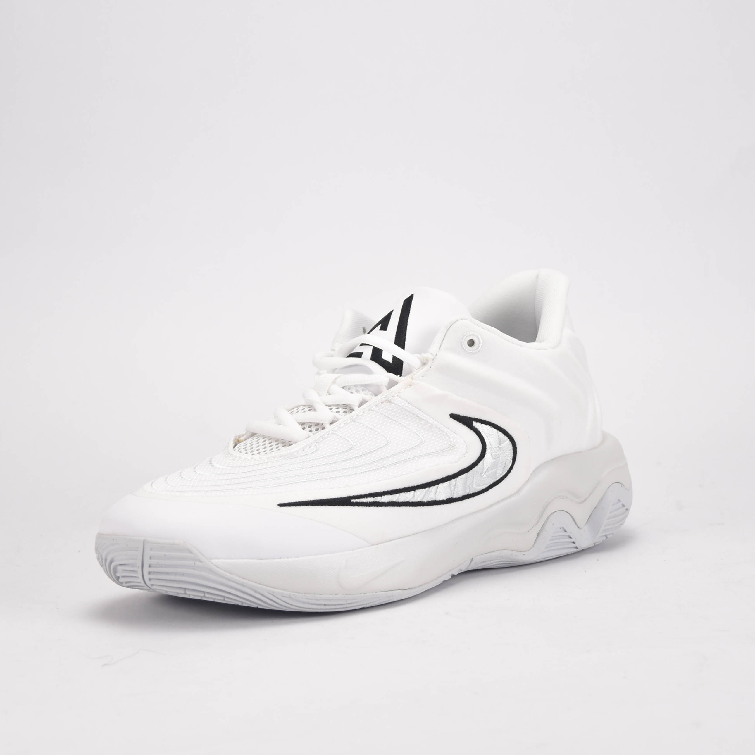 Nike Giannis Immortality 4