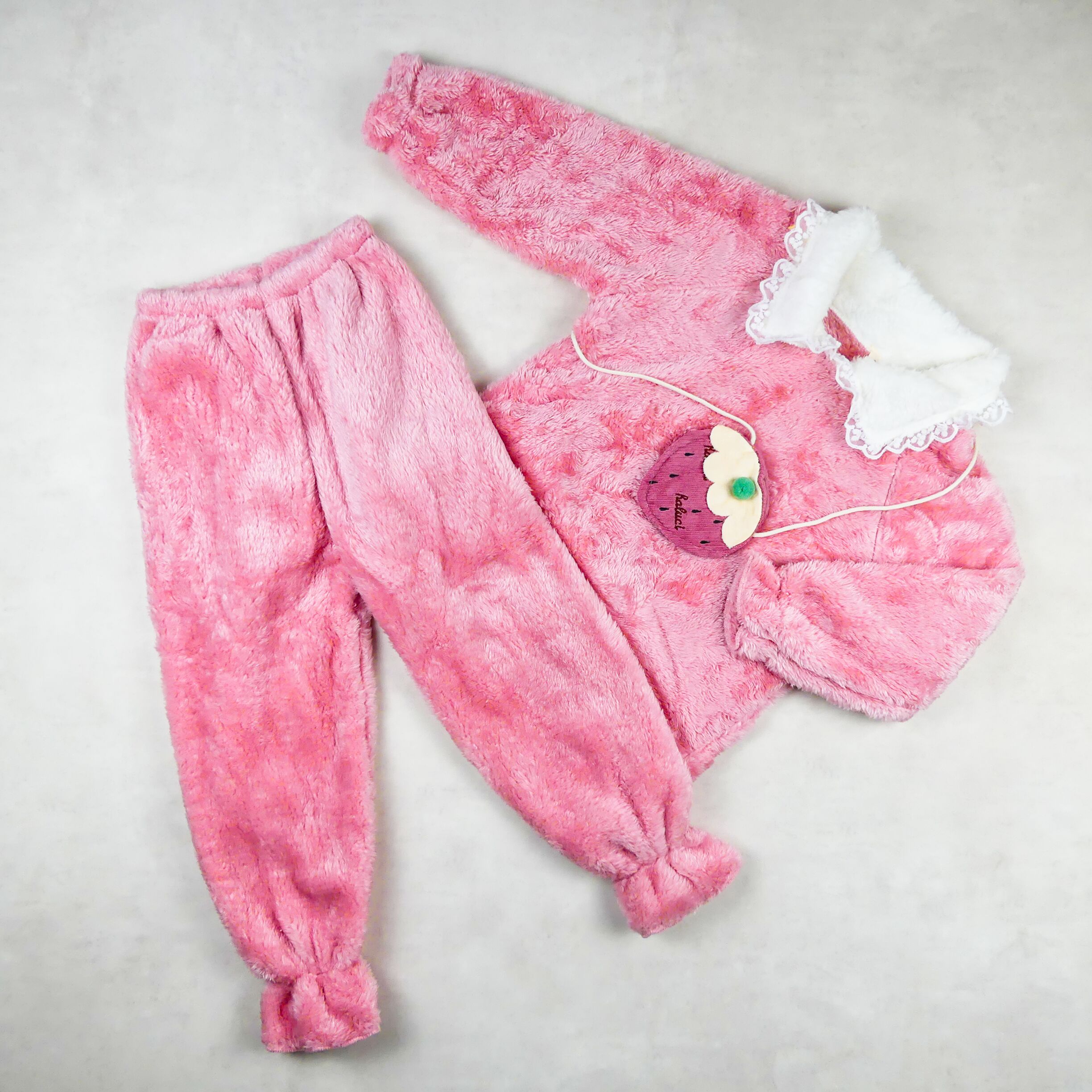pyjama fourrure rose -sac fraise
