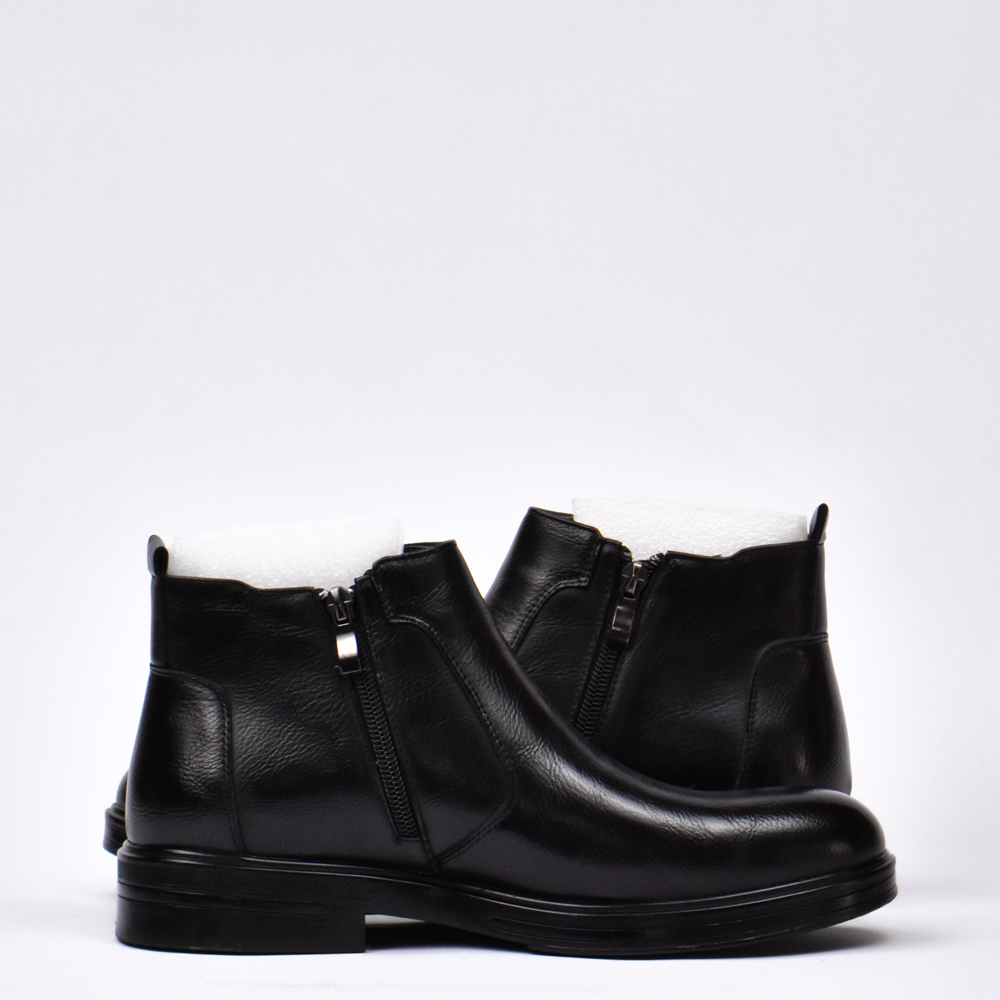 DOCK MASTER Sophisticated Stride