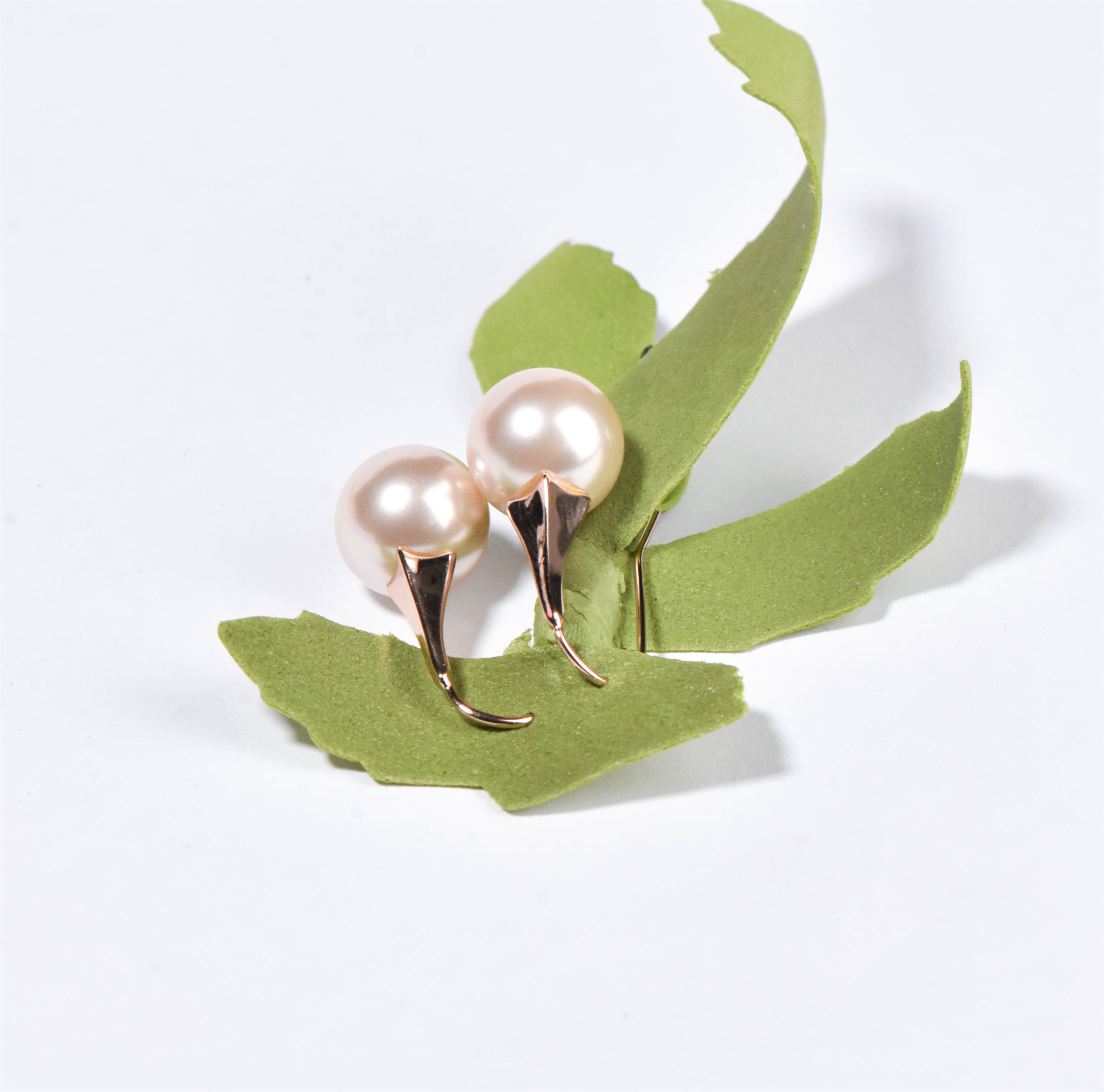ROSE PEARL EARRINGS