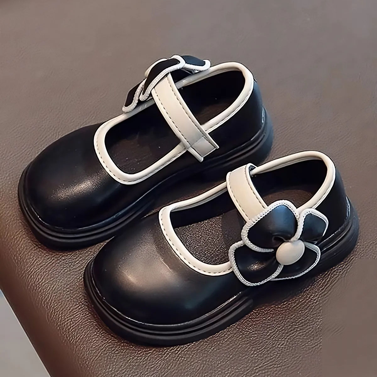 Chaussures plates Mary Jane Noir