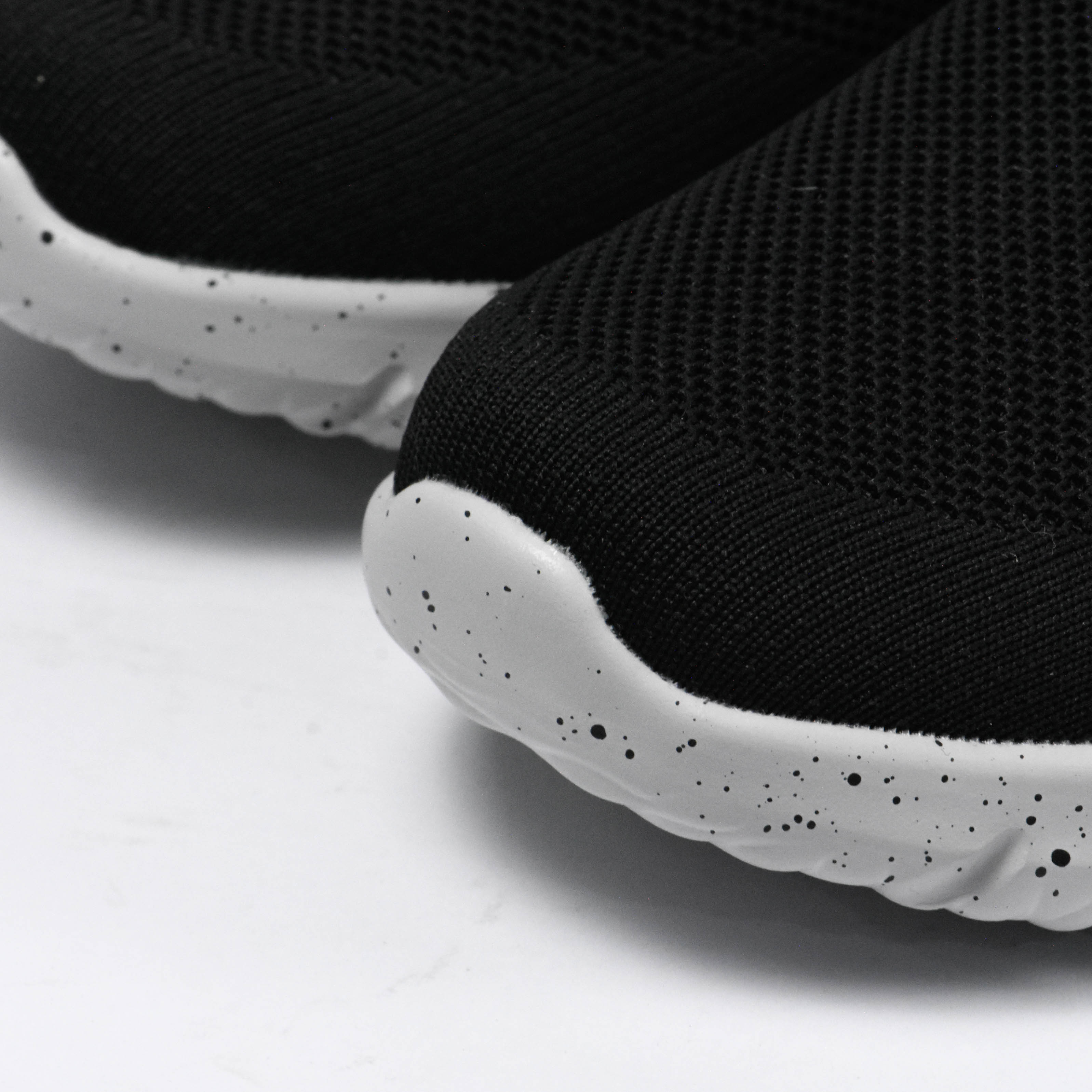 SKECHERS CORWEN