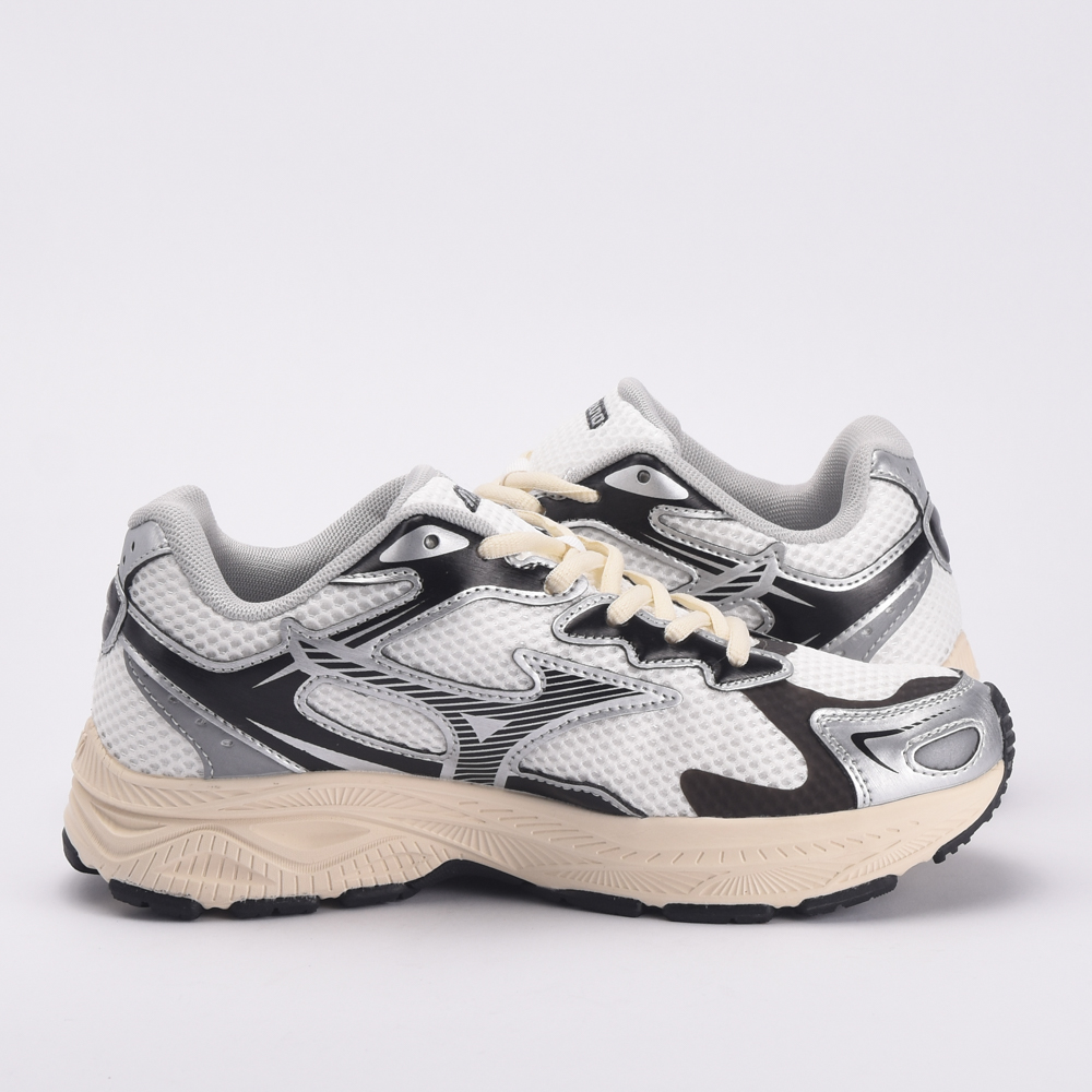 MIZUNO RACER S OARISM