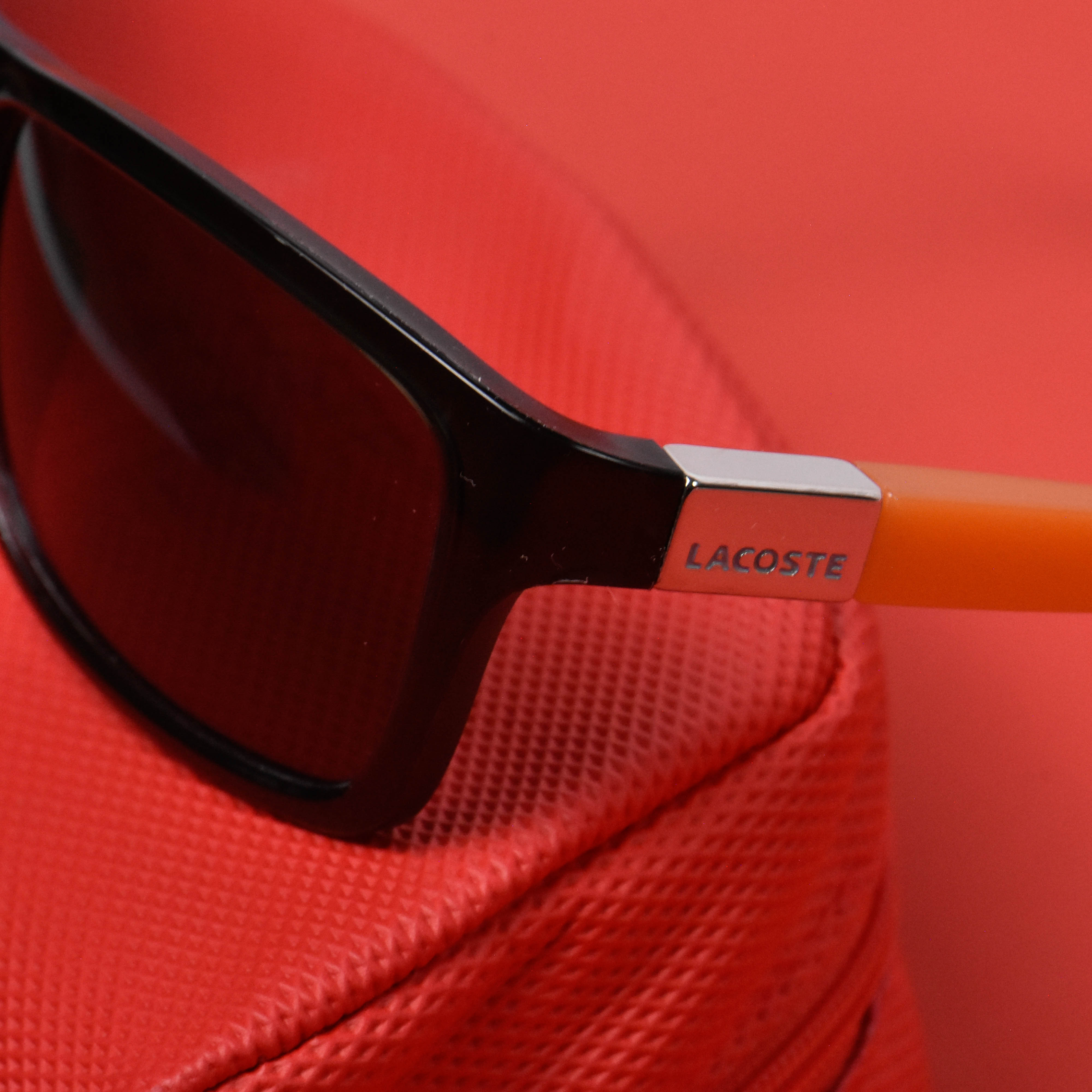 LUNETTE DE SOLEIL LACOSTE