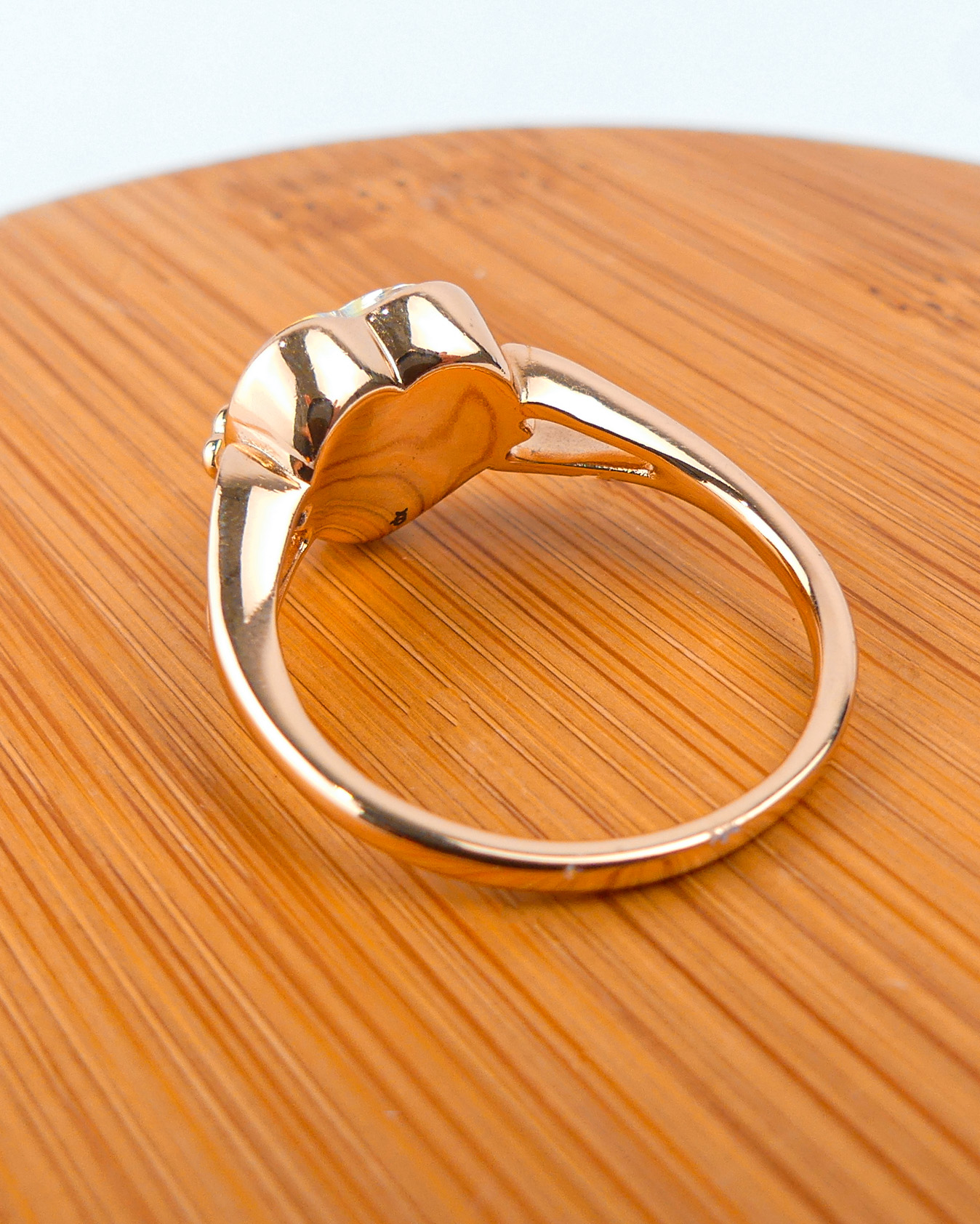 bague motif coeur jaune 