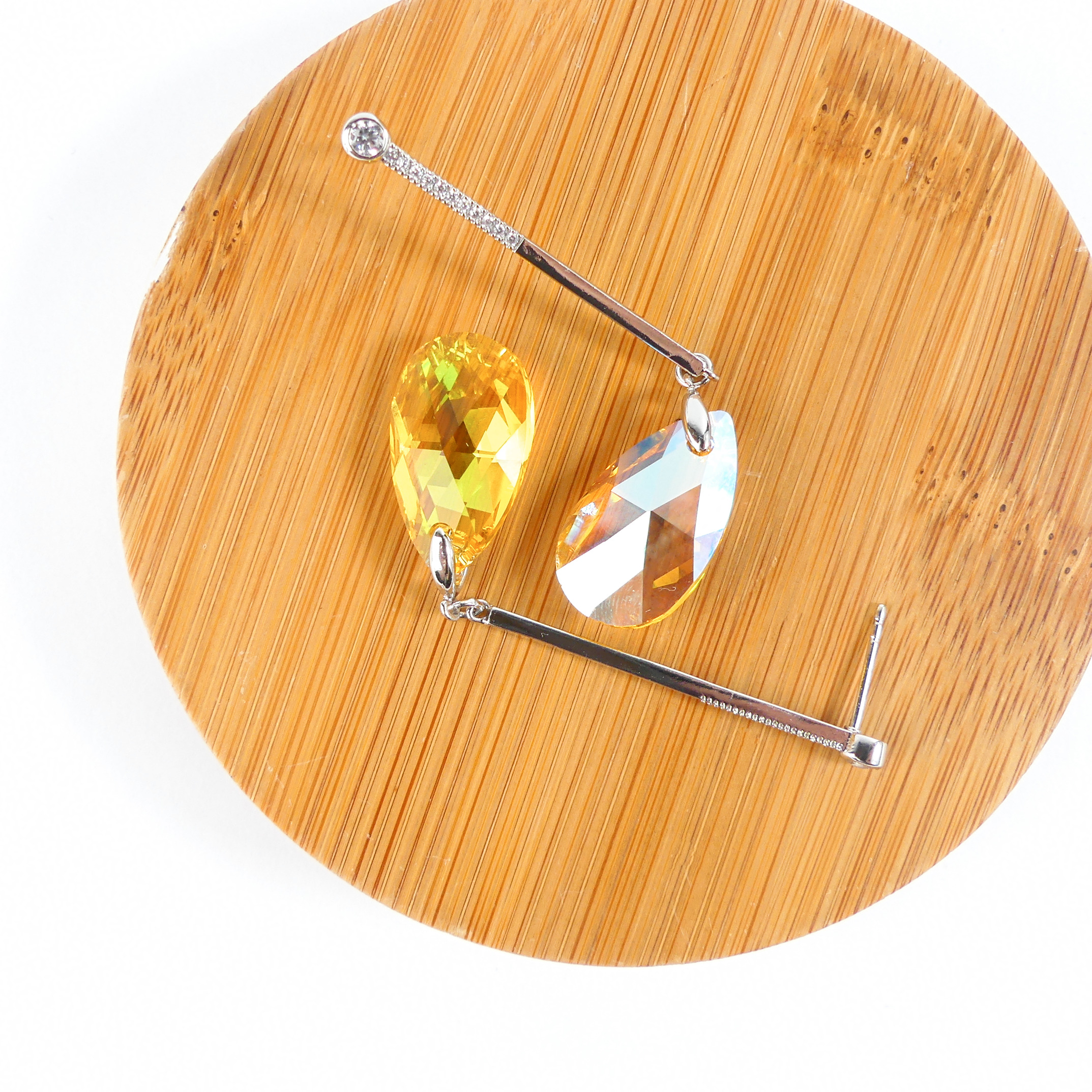 boucle d'oreille pendantes goutte jaune 