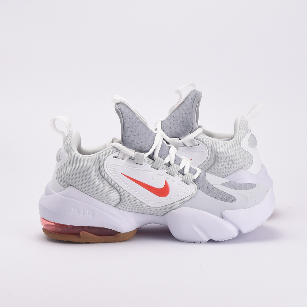 NIKE AIR MAX ALPHA SAVAGE