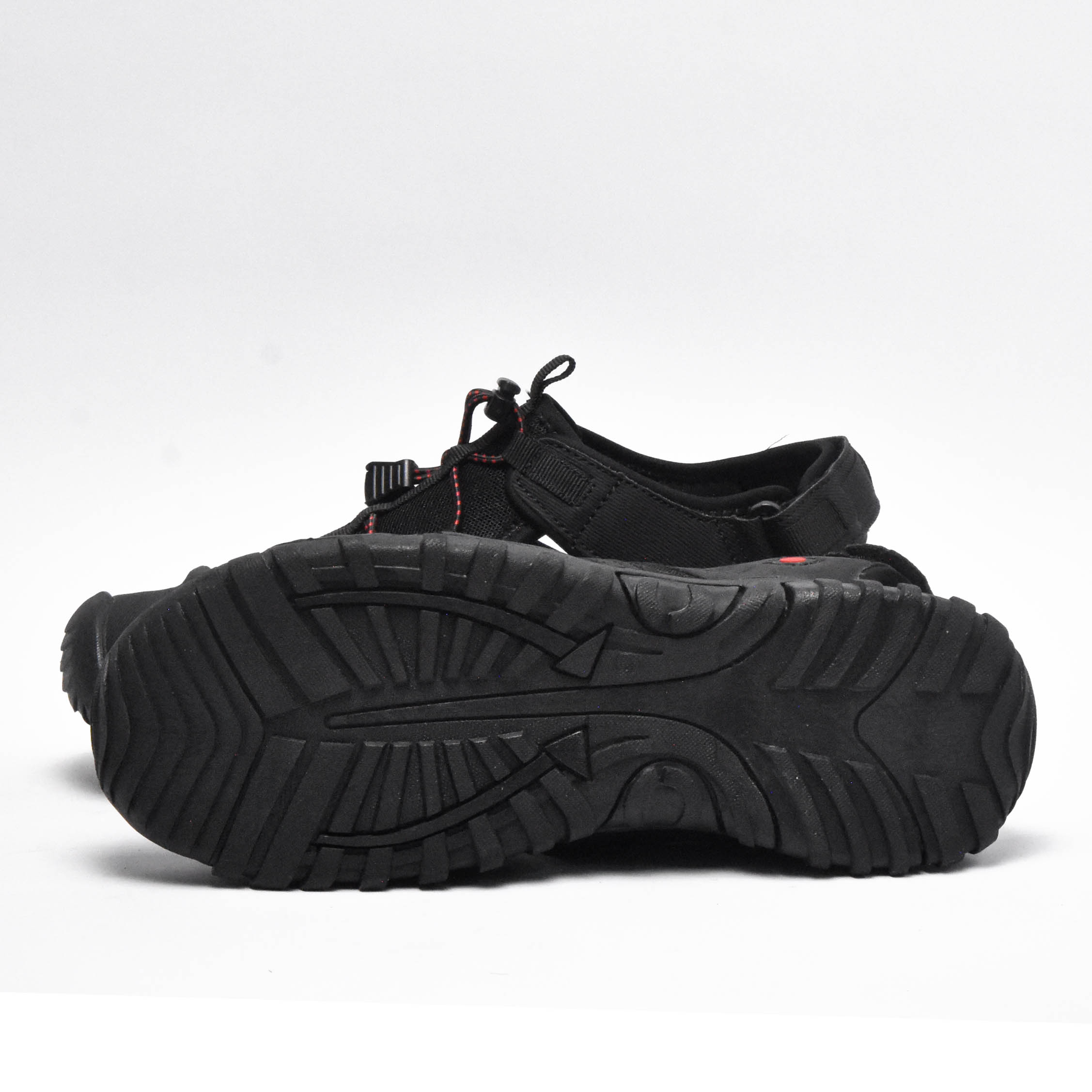 HI TEC COVE SPORT