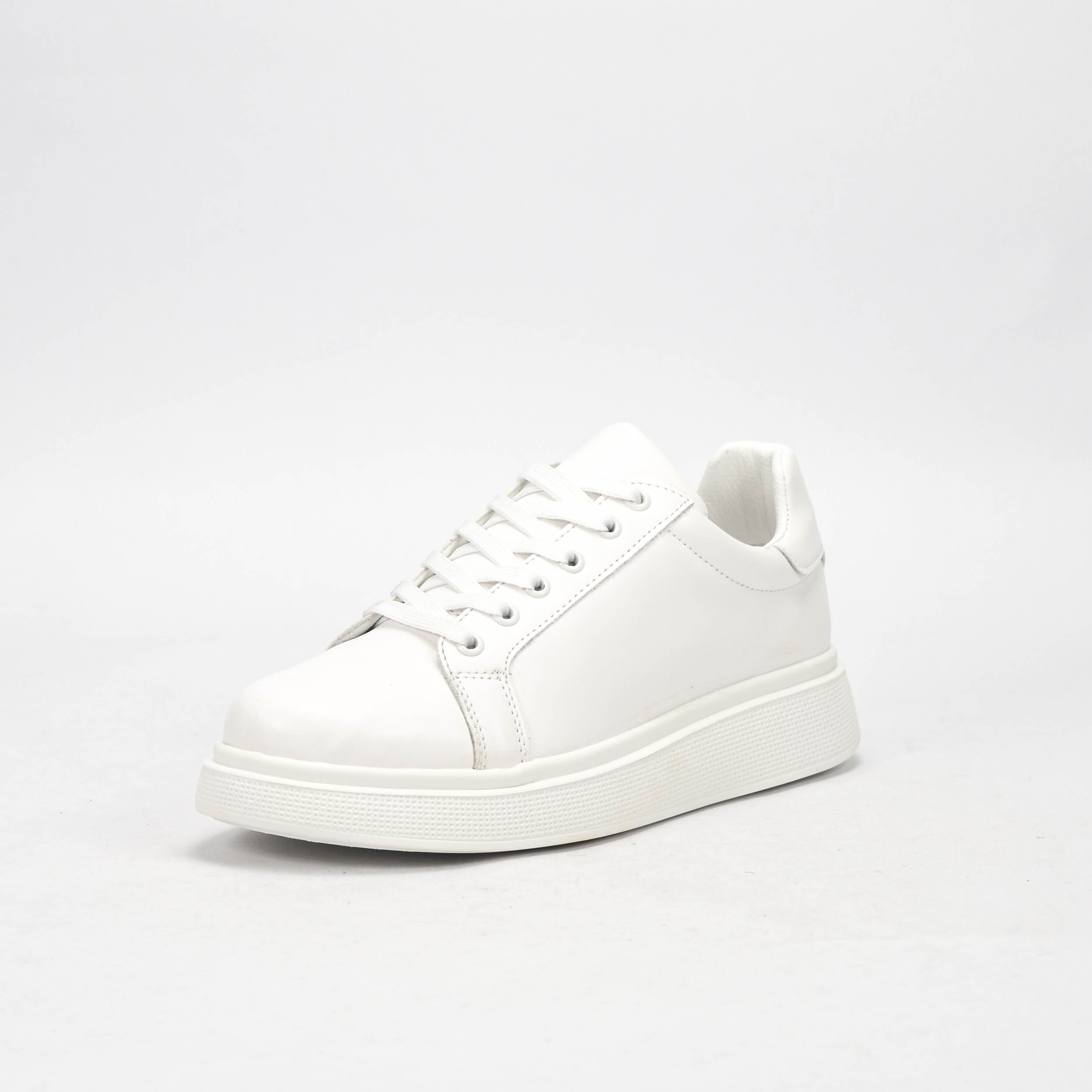 CASUAL SHOES WHITE