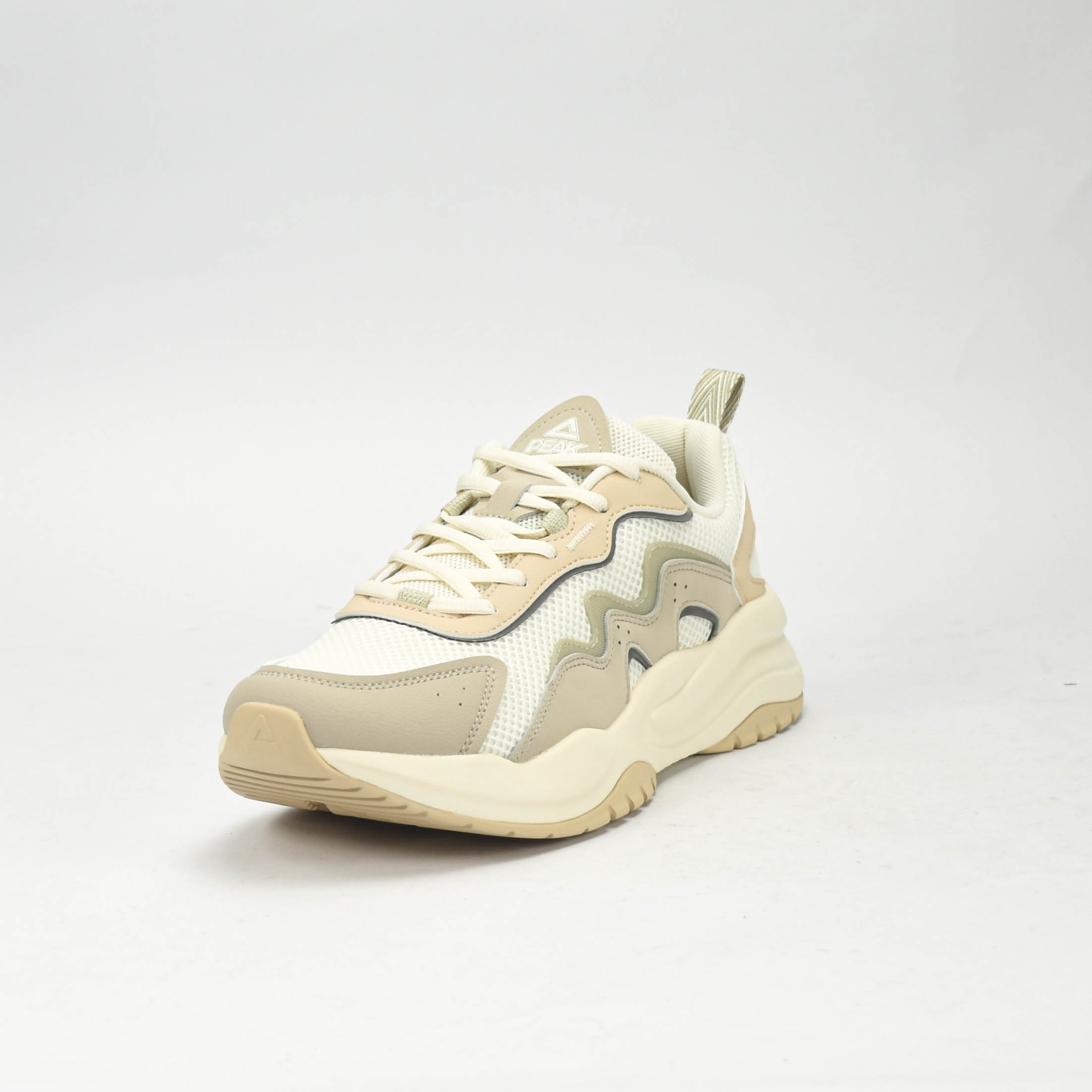 PEAK SPORTS SHOES