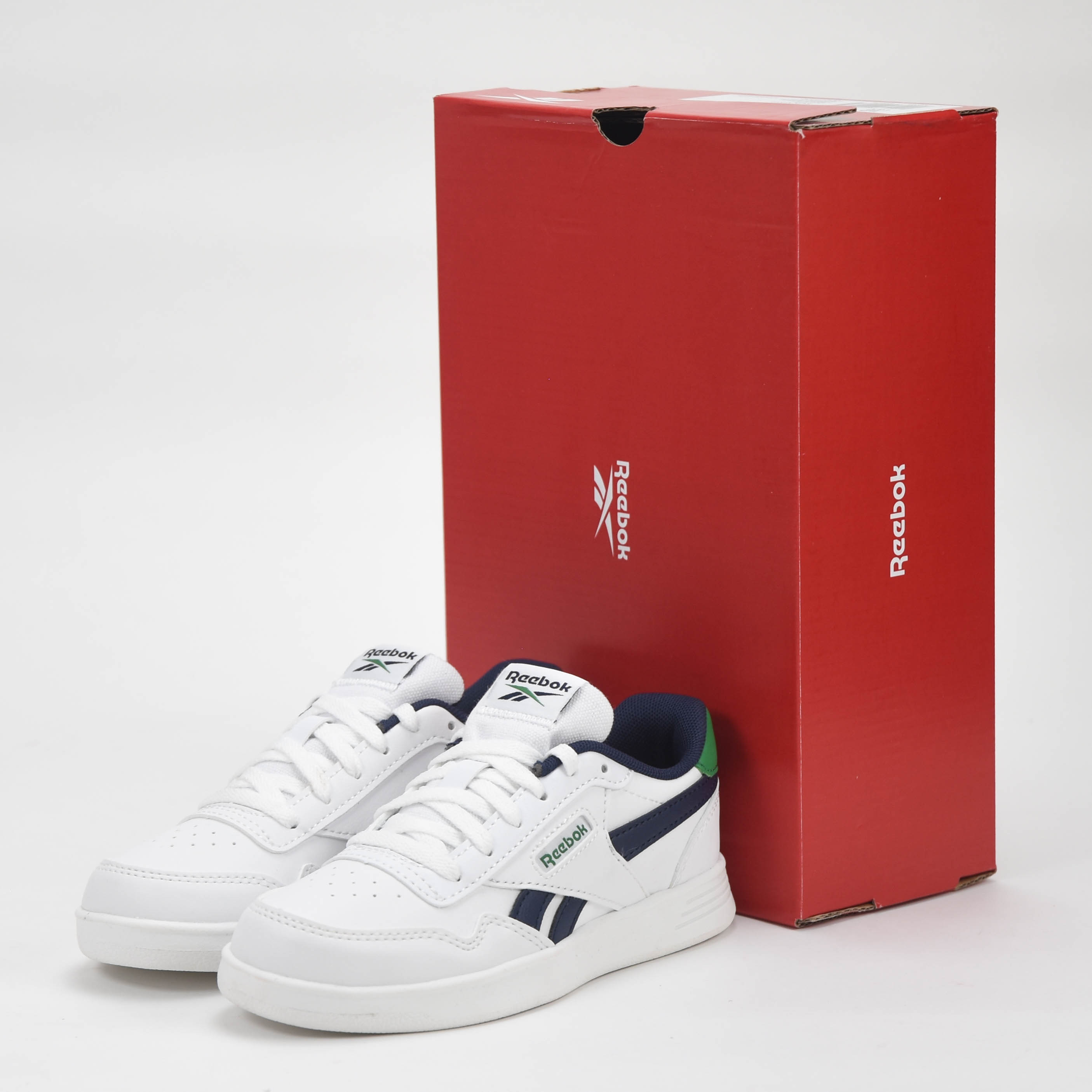 Reebok Youth Court Advance