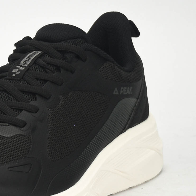 PEAK SPORTS SHOES