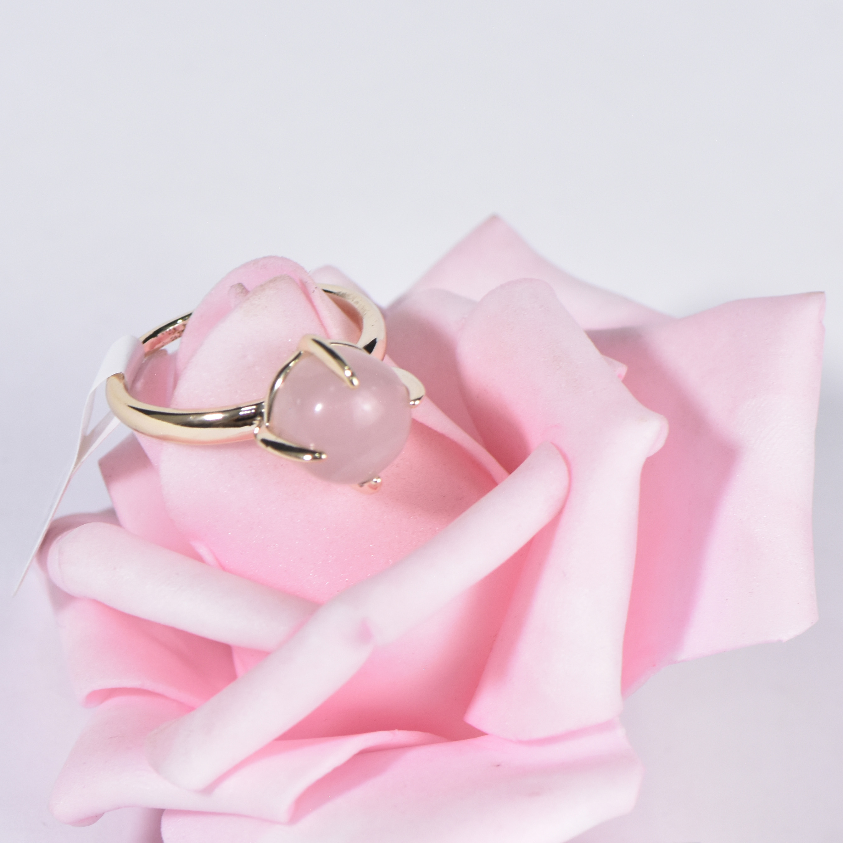 SWEET BRIER ROSE QUARTZ RING QUARTZ RING SIZE 19