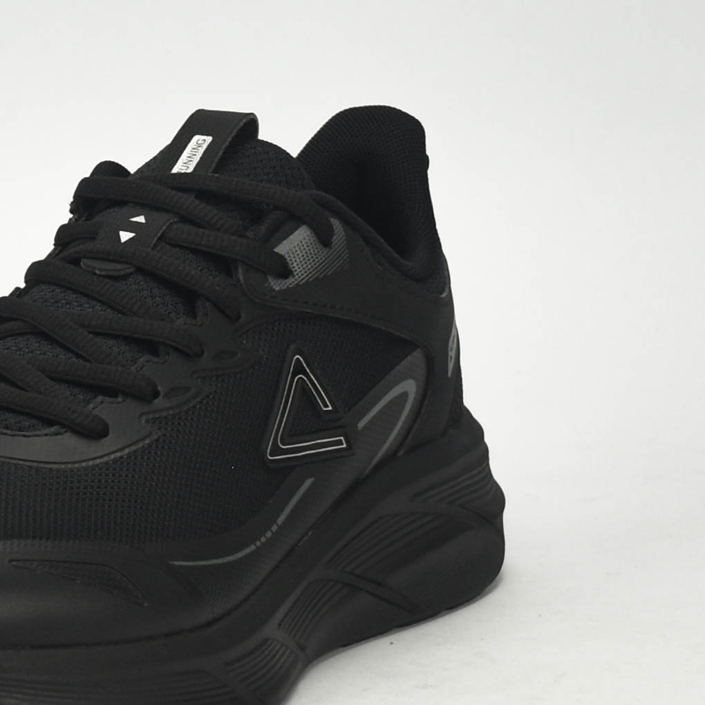 PEAK TRAINING RUNNING SHOES-ALL BLACK