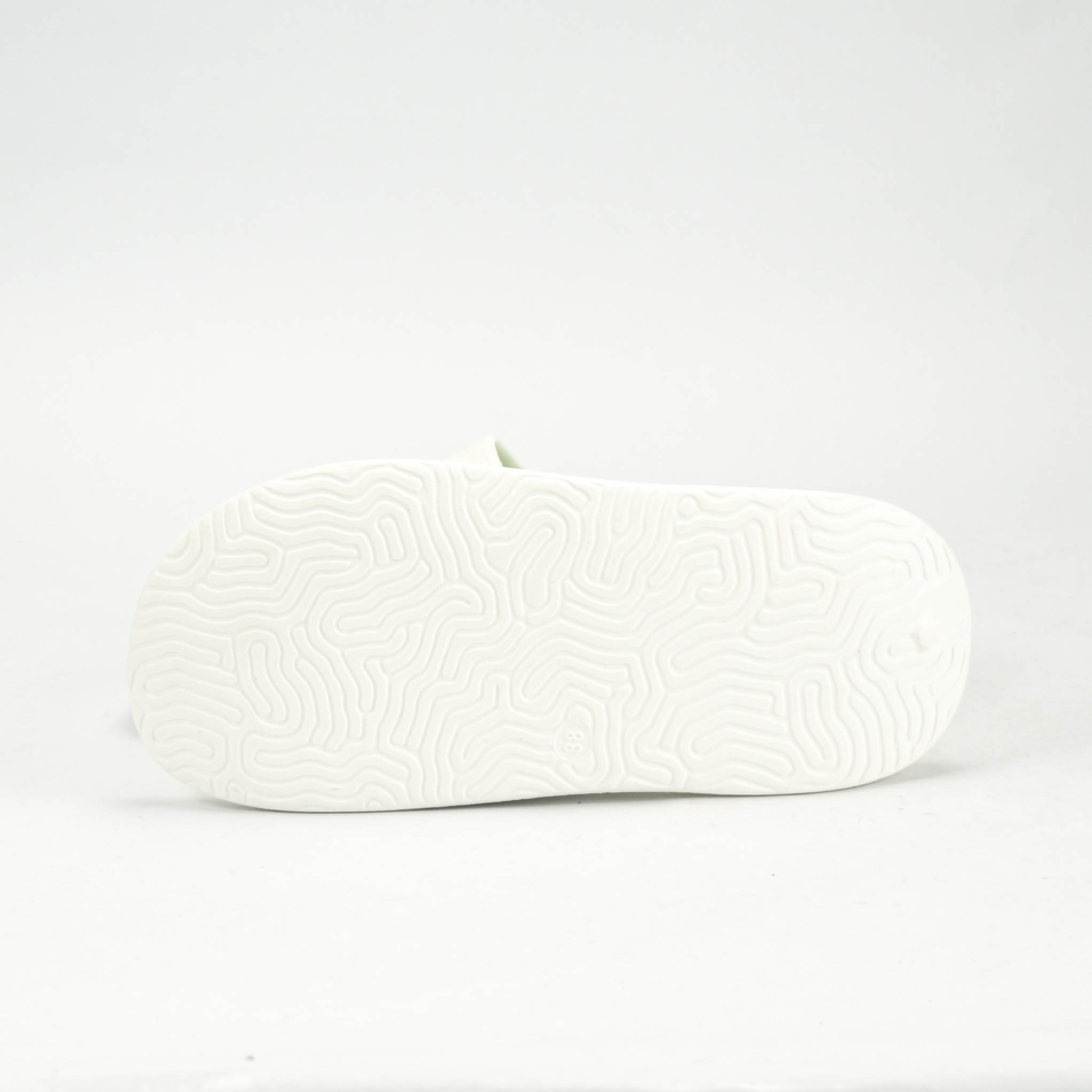 PEAK SPORTS SLIPPERS