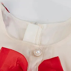 Teenage girl princess ENFANTS