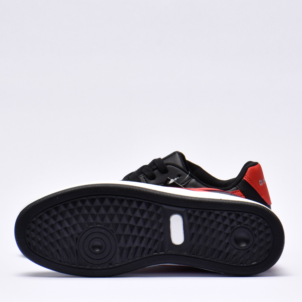 HI TEC VARSITY COURT BLACK RED