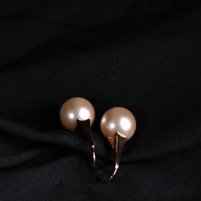 ROSE PEARL EARRINGS