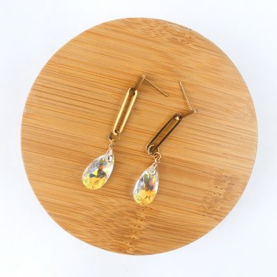 boucle d'oreille pendantes goutte jaune