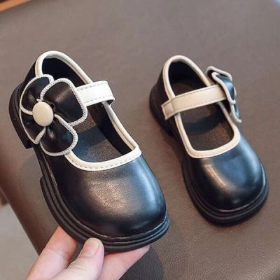 Chaussures plates Mary Jane Noir