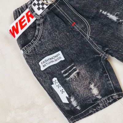 SHORT JEANS NOIR MOTIF FASHIONH BETUHN JKOS