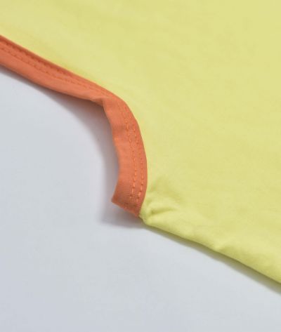 ENSEMBLE GARCON debardeur JAUN ET SHORT MARRON 