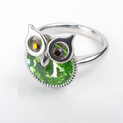 bague pierre hibou  ronde verte 