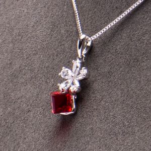 Radiant Rhapsody XUPING JEWLERY