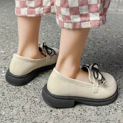 Chaussure Beige Princesse PAPILLIONS